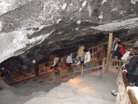 Соляной город раскинулся на глубине 327 метров