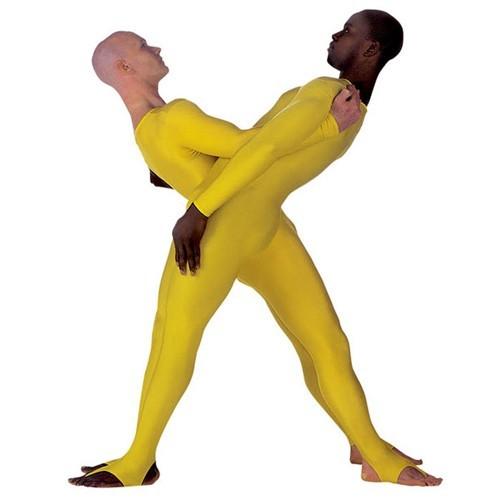 Участники танцевальной группы создали «живой алфавит»