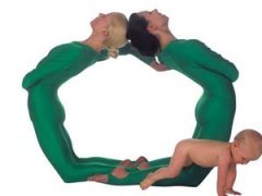 Участники танцевальной группы создали «живой алфавит»