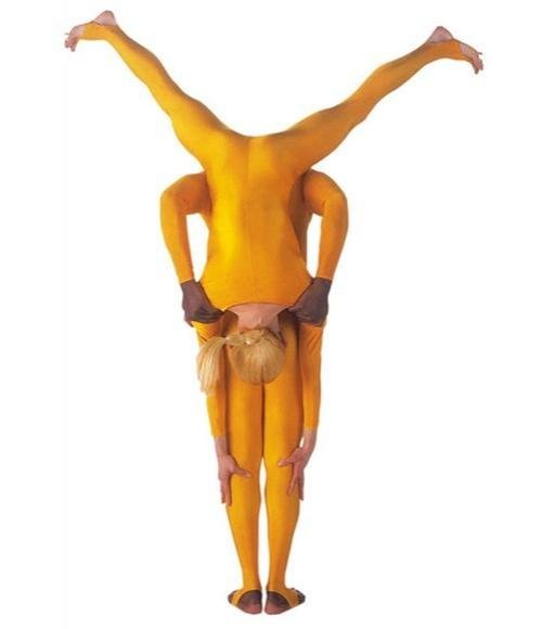 Участники танцевальной группы создали «живой алфавит»