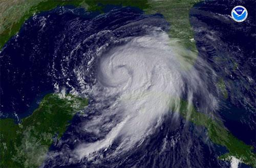 Ураган "Айк" начудил на 100 миллиардов долларов