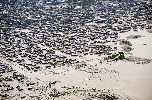 Ураган "Айк" начудил на 100 миллиардов долларов