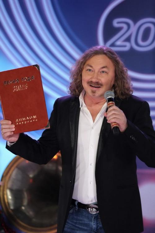 «Песня года» «развела» Веру Брежневу и Константина Меладзе