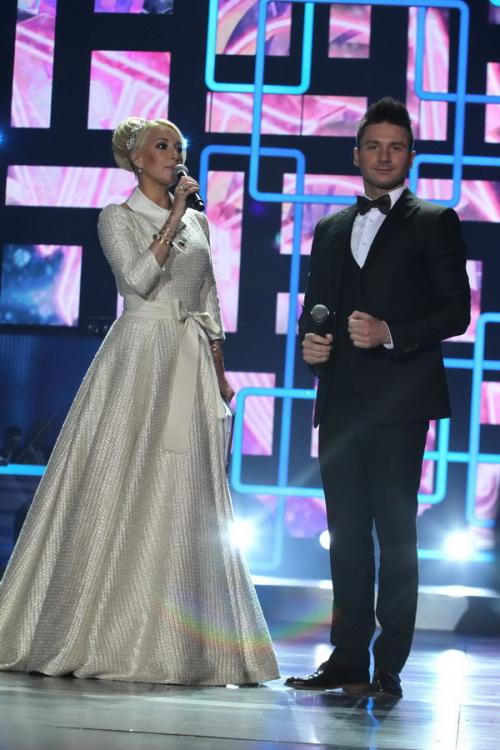 «Песня года» «развела» Веру Брежневу и Константина Меладзе