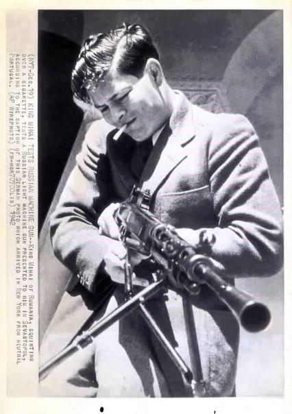 Неизвестные фото известных людей, которые привлекут ваше внимание