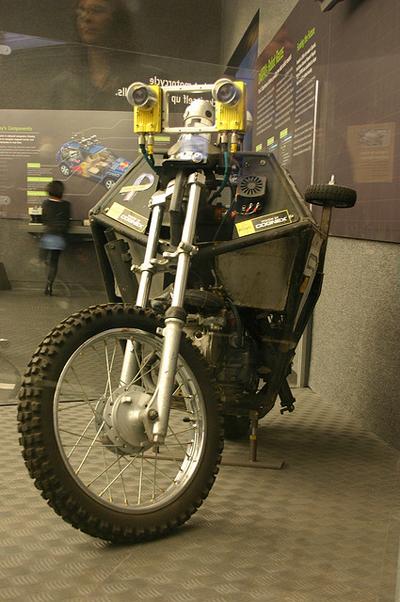 Топ-9 автомобилей, умеющих ездить без водителя