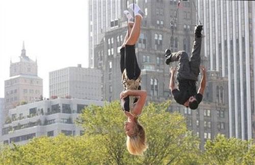 Британский иллюзионист завис на три дня над Нью-Йорком