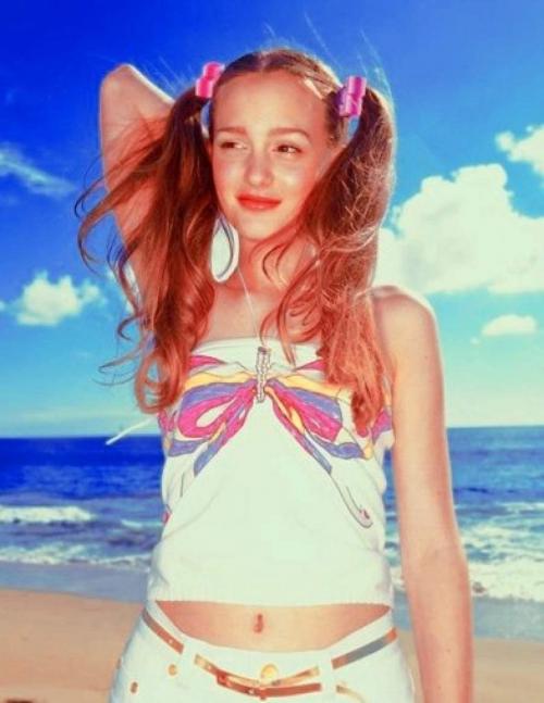 Из грязи в князи: богатейшие актеры и певцы, которые в детстве были нищими