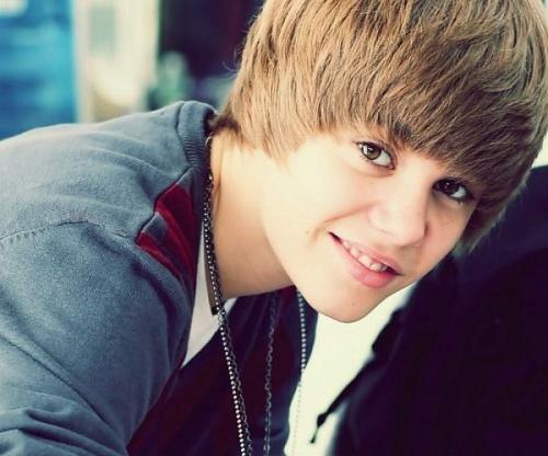 Из грязи в князи: богатейшие актеры и певцы, которые в детстве были нищими