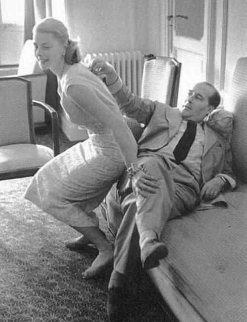 Из грязи в князи: богатейшие актеры и певцы, которые в детстве были нищими