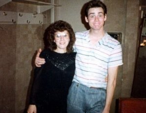 Из грязи в князи: богатейшие актеры и певцы, которые в детстве были нищими