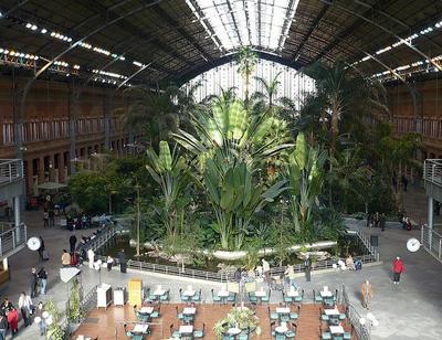 Самые странные железнодорожные станции в мире