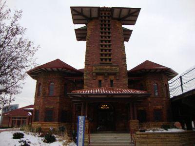 Самые странные железнодорожные станции в мире