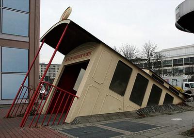 Самые странные железнодорожные станции в мире