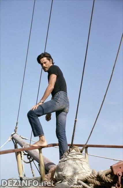 Редчайшие фотографии знаменитостей.Часть 4