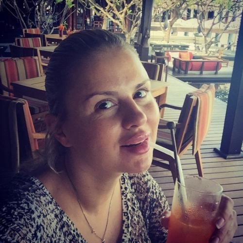 Обман «на лицо»: российские звёзды без макияжа