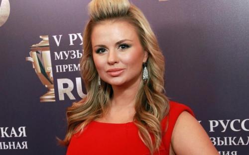 Обман «на лицо»: российские звёзды без макияжа