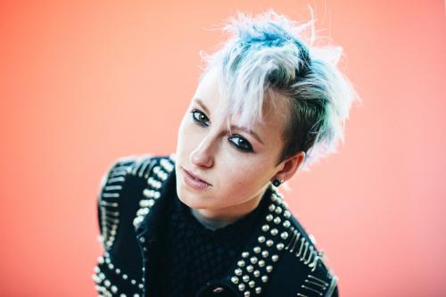 Трансгендеры мира поделились фото своих трансформаций