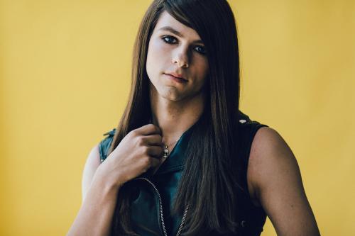 Трансгендеры мира поделились фото своих трансформаций