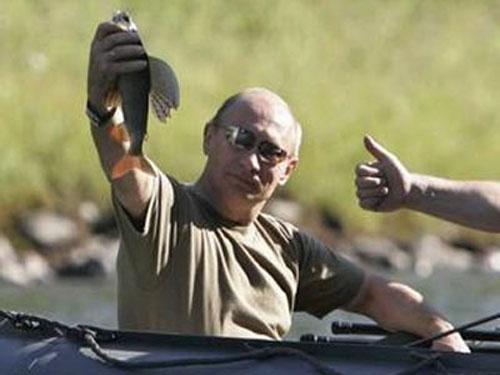 Путин покорил мир голым торсом