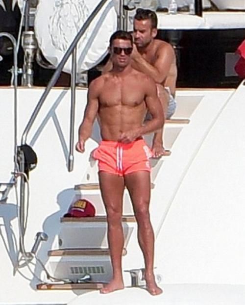 Криштиану Роналду: все тайны одного из лучших футболистов всех времен