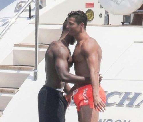 Криштиану Роналду: все тайны одного из лучших футболистов всех времен