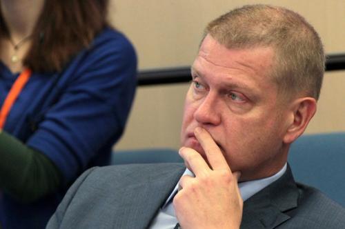 Демидов, Стриж, Крюк и другие: где сейчас известные телеведущие из 90-х?