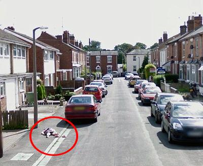 Самые странные уличные фото, снятые Google Street View