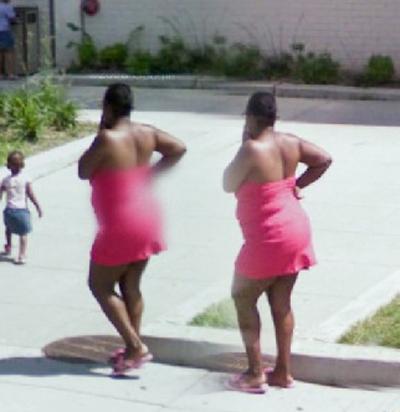 Самые странные уличные фото, снятые Google Street View