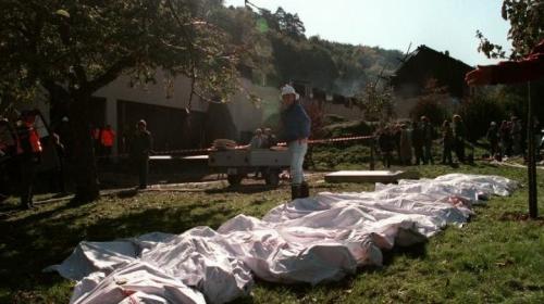 Самосожжения, убийства, жертвоприношения: самые жуткие секты мира