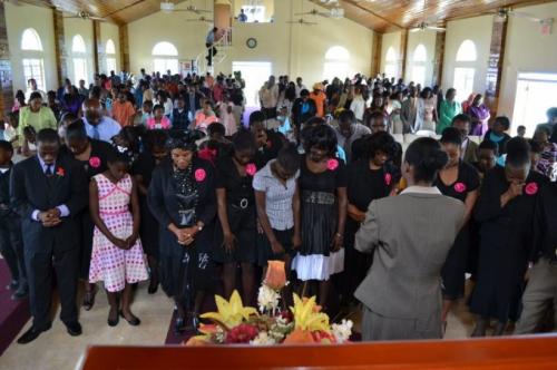 Самосожжения, убийства, жертвоприношения: самые жуткие секты мира