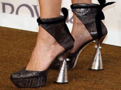 Самая необычная звездная обувь