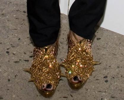 Самая необычная звездная обувь