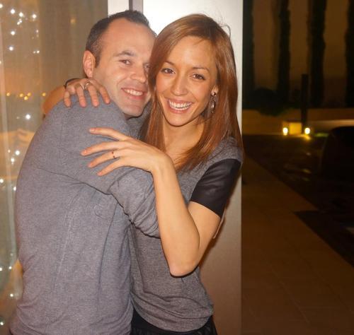 Самые знаменитые футболисты ЧМ 2014: чьи жены и подруги красивее