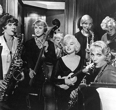 Коктейльный Оскар: самые известные напитки из мирового кино