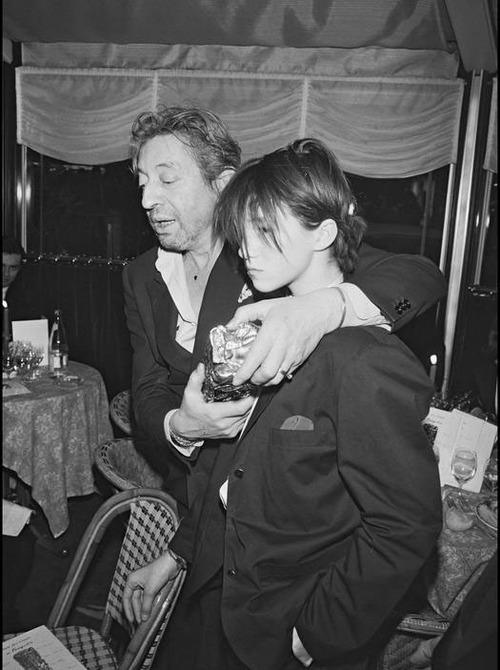 Редкие фотографии юных знаменитостей. часть 9