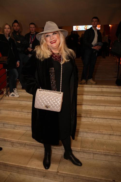 Этот новый «Экипаж» всем увидеть невтерпеж