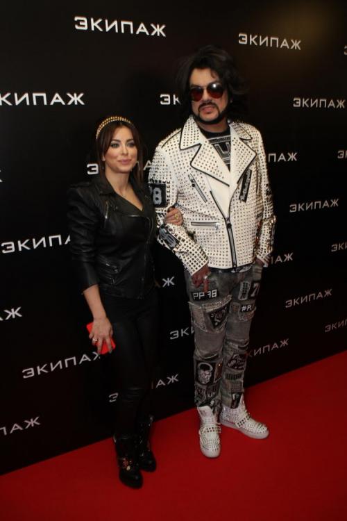 Этот новый «Экипаж» всем увидеть невтерпеж