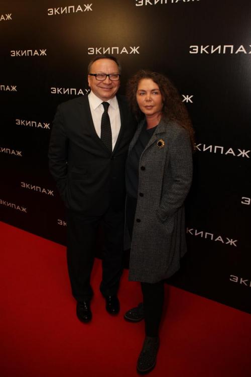 Этот новый «Экипаж» всем увидеть невтерпеж