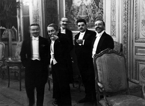 С чего начинались "папарацци": уникальные кадры