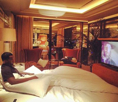 Последние фотографии звезд из Твиттеров