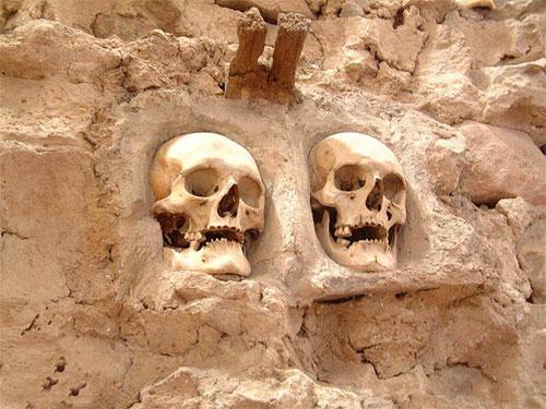 «Башня черепов» — зловещий памятник мировой истории