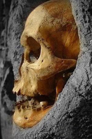 «Башня черепов» — зловещий памятник мировой истории