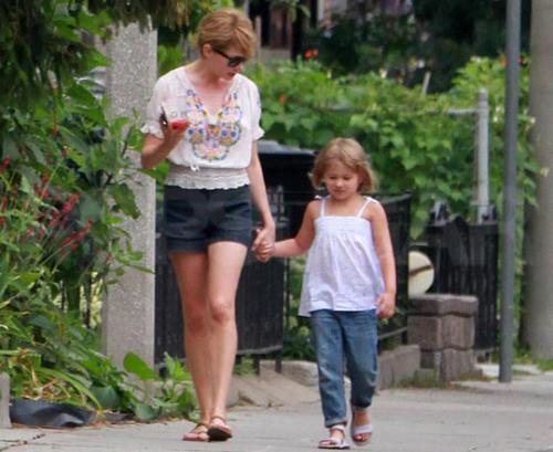 Звёзды отдыхают семьями