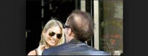 Облысевшие знаменитости, пойманные папарацци без париков