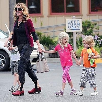 Имена звездных детишек: как родители до этого додумались