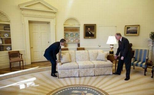 Политики тоже "отжигают"…