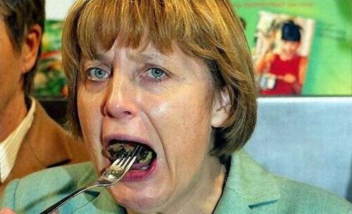 Политики тоже "отжигают"…