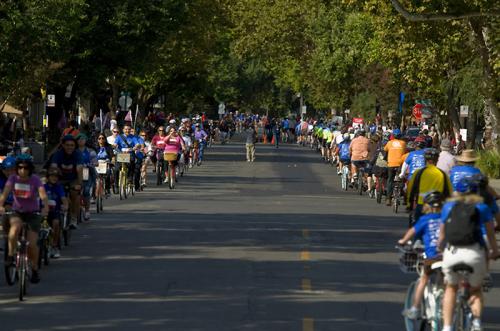 В США поставили мировой велосипедный рекорд