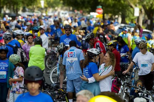 В США поставили мировой велосипедный рекорд